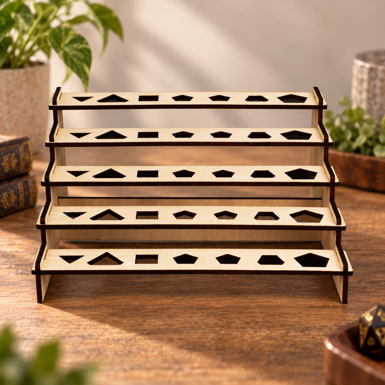F594 Wooden Dice Holder